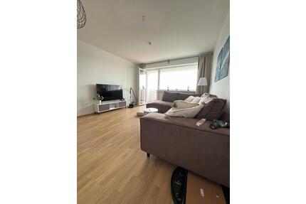 2 Zimmer Whg mit Balkon, Keller, EBK & Solar zu vermieten - Garbsen