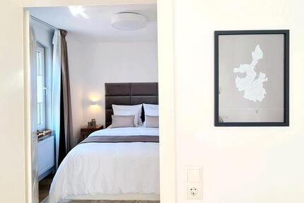 Exklusive 3-Zimmer-Luxus-Maisonette mit Terrasse im Zentrum von Kiel – All Inclusive