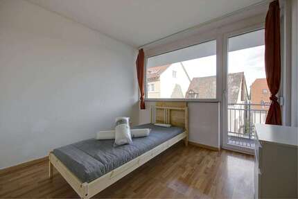 WG-Zimmer in Stuttgart 530,00 € 11 m²