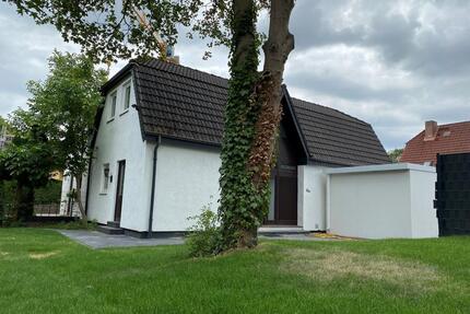 Doppelhaushälfte an der Kirchhuchtinger Landstraße in Bremen