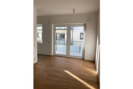 Schöne 2-Zimmer Wohnung mit Einbauküche im Seniorenwohnen Abensberg!