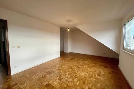 1,5 Zimmer Einsteigerwohnung mit Stellplatz - Ostfildern Nellingen
