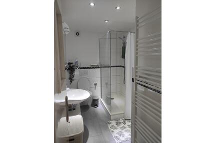 Voll möblierte 2 Zimmer Wohnung in Mettmann