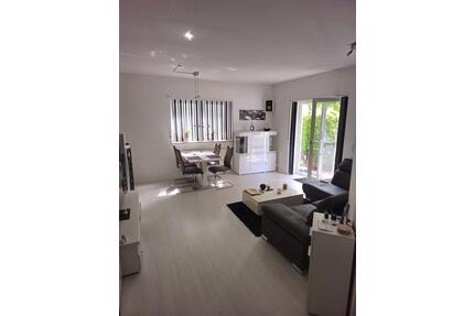 Schöne 4-Zimmer WHG mit Balkon Küche und TG-Stpl. In RA- Niederbü - Ottersweier