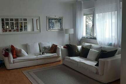 WG-Zimmer in Frankfurt am Main 800,00 € 11 m²