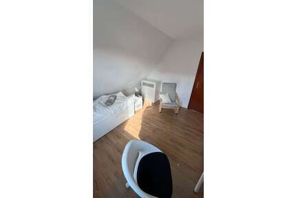 WG-Zimmer in Oldenburg 600,00 € 12 m²