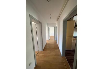 3 Zimmer Küche Bad Balkon renoviert zentral mit Küche 2OG - Ansbach