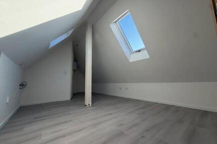 Frisch renovierte 2 Zimmer Wohnung in TOP-Lage - Göttingen Grone