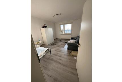 1 Zimmer in Stöcken in 3er WG 4. Etage - Hannover Vahrenwald-List