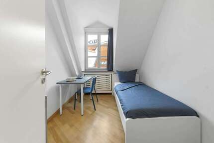 WG-Zimmer in Berlin 650,00 € 8 m²