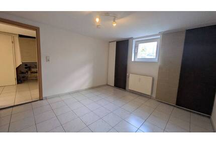 ## 1,5 Zi. , Küche , Duschbad, WC, Fliesen ## - Bremen Huckelriede