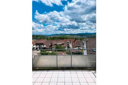 Tolle 4 Zimmer Maisonette-Wohnung mit 1 TG + 1 SP zu vermieten. - Unterensingen