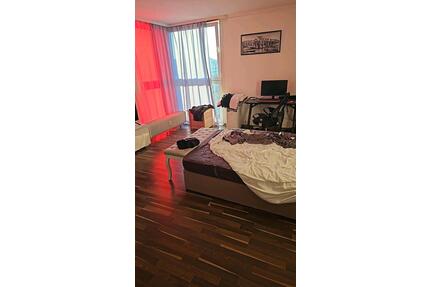 30 qm für ein paar - 900,00&nbsp;EUR Kaltmiete, ca.&nbsp; 30,00&nbsp;m&sup2; in Berlin (PLZ: 14057) Charlottenburg-Wilmersdorf