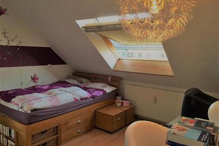 ### frei ab sofort, schöne 2 Zimmer in Meiderich mit Küche - Duisburg Mittelmeiderich