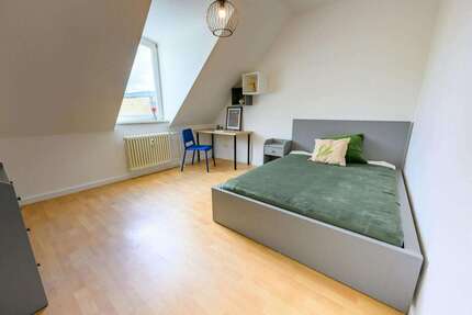 WG-Zimmer in Berlin 690,00 € 12 m²
