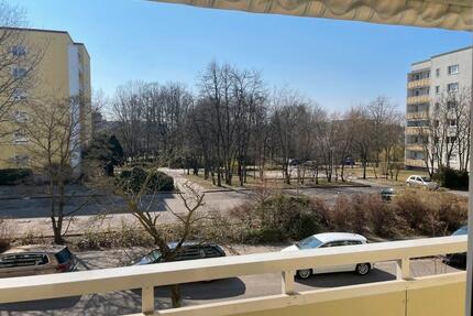 Helle 4 Zimmer Wohnung in Cottbus (UNI-nähe)