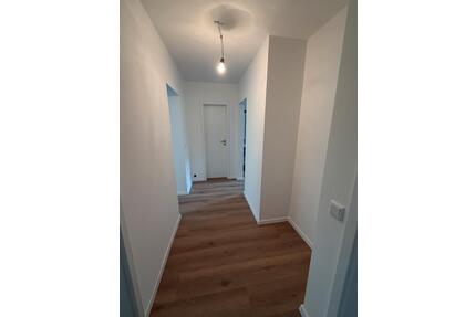 Renovierte 2,5 Zimmer Mietwohnung in Velbert Birth