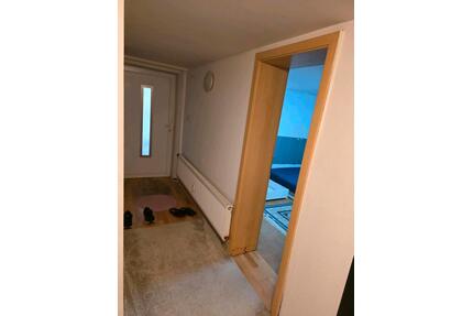 Ein WG-Zimmer in 2 Zimmer Wohnung zu vermieten - Hamburg Billstedt