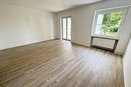 Grüne Sache - 2 Zimmer Erdgeschosswohnung mit Siedlungscharakter! - Halberstadt