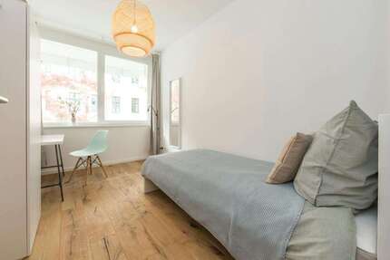 WG-Zimmer in Berlin 730,00 € 10 m²