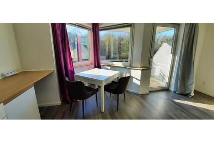 1 Zimmer Wohnung Balkon zentral 5 min bis HBF möbliert Studenten - Essen Stadtbezirk II