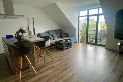 fantastisch helle Dachgeschoßwohnung hochwertig saniert - Chemnitz Altendorf