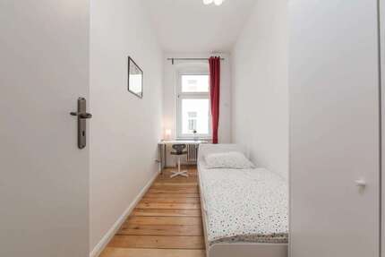 WG-Zimmer in Berlin 630,00 € 8 m²
