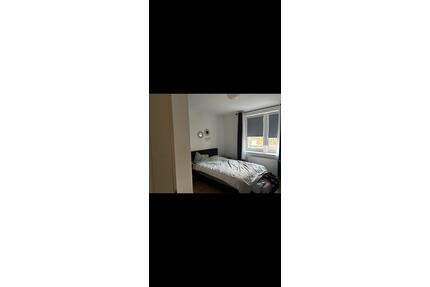 Zimmer in Wg frei (keine ganze Wohnung) - Hamburg Hamburg-Mitte