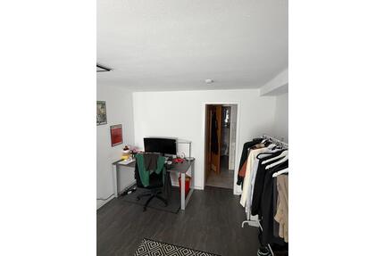 1 Zimmer Apartment - 680,00&nbsp;EUR Kaltmiete, ca.&nbsp; 20,00&nbsp;m&sup2; in Ostfildern (PLZ: 73760)