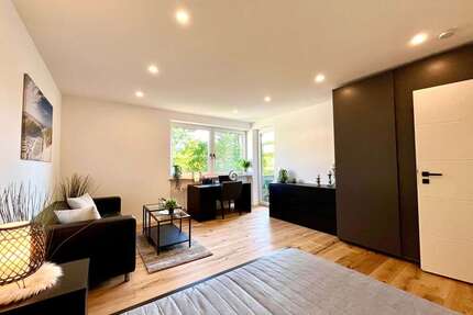 WG-Zimmer in München 900,00 € 15 m²