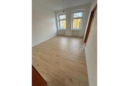 Sofort beziehbare Zwei-Zimmer Wohnung - Gera