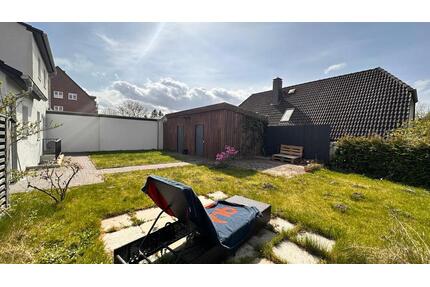 WG-Zimmer in schöner Wohnung mit großem Garten in Stockelsdorf