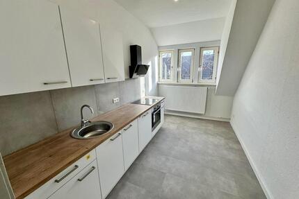 Frisch sanierte 2-Zimmer Wohnung mit Einbauküche - ab sofort - Hildesheim Himmelsthür