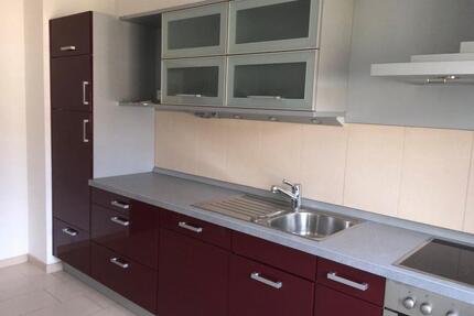 vermiete helle 2-Zimmer Wohnung mit Balkon und EBK - Ansbach