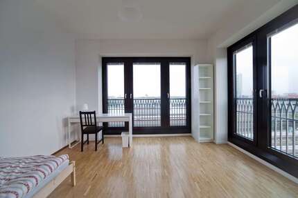 WG-Zimmer in München 970,00 € 18 m²