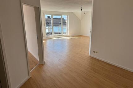 Vollständig renovierte 2 Zimmer Wohnung in Schwandorf