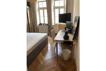 WG-Zimmer in München 860,00 € 15 m²