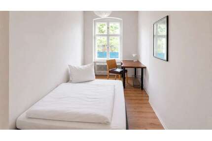 WG-Zimmer in Berlin 599,00 € 13 m²