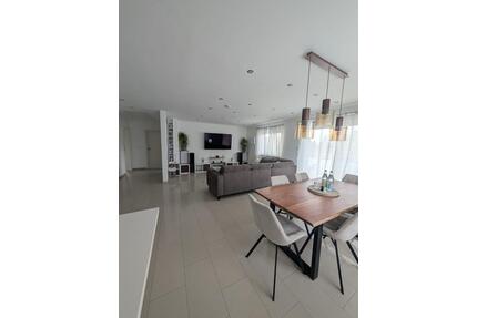 3-Zimmer Wohnung · ca. 105m² · Balkon · 2 Stellplätze · Göppingen