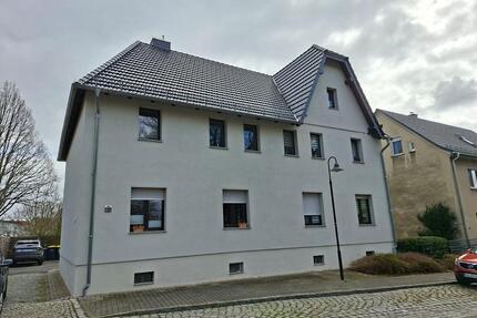 2 Zimmer Wohnung - 425,00&nbsp;EUR Kaltmiete, ca.&nbsp; 57,00&nbsp;m&sup2; in Zeitz (PLZ: 06712)