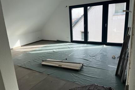 3 Zimmer Wohnung Neu saniert in Asperg