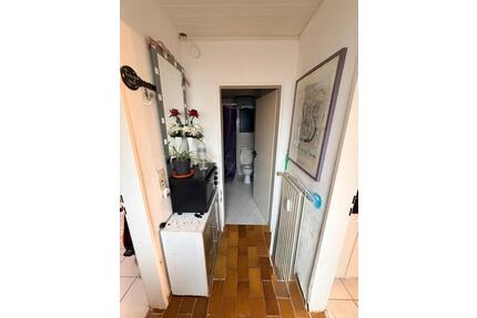 2 Zimmer Wohnung ab Juni verfügbar Königstädten - Rüsselsheim am Main