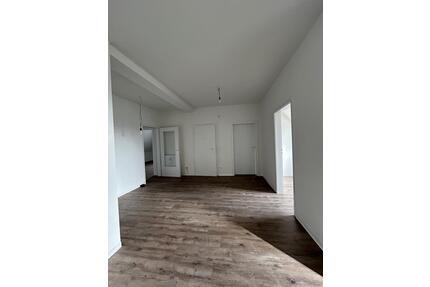 Helle 4,5 - Zimmer Wohnung in Recklinghausen