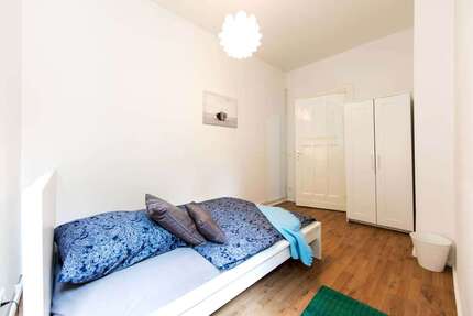 WG-Zimmer in Berlin 670,00 € 12 m²