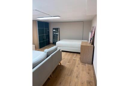 Möbliertes 1-Zimmer Souterrainwohnung - Karlsfeld
