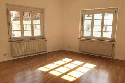 4,5 Zimmer Wohnung in der Altstadt Regensburg, nähe Theater