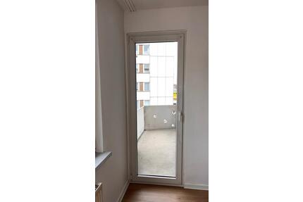 3,5 Zimmer Wohnung, frisch renoviert - Essen Frillendorf