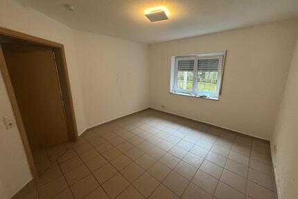 3 Zimmer Wohnung zu vermieten - 950,00&nbsp;EUR Kaltmiete, ca.&nbsp; 70,00&nbsp;m&sup2; in Laufach (PLZ: 63846)