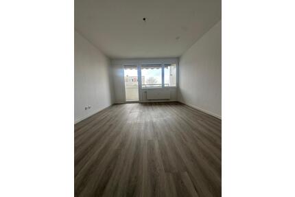 4 Zimmer Wohnung in Waldbröl - 615,00&nbsp;EUR Kaltmiete, ca.&nbsp; 90,00&nbsp;m&sup2; in Waldbröl (PLZ: 51545)