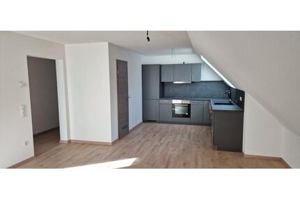 3 - Zimmer DG Wohnung in Trossingen, BJ 2023, ab sofort